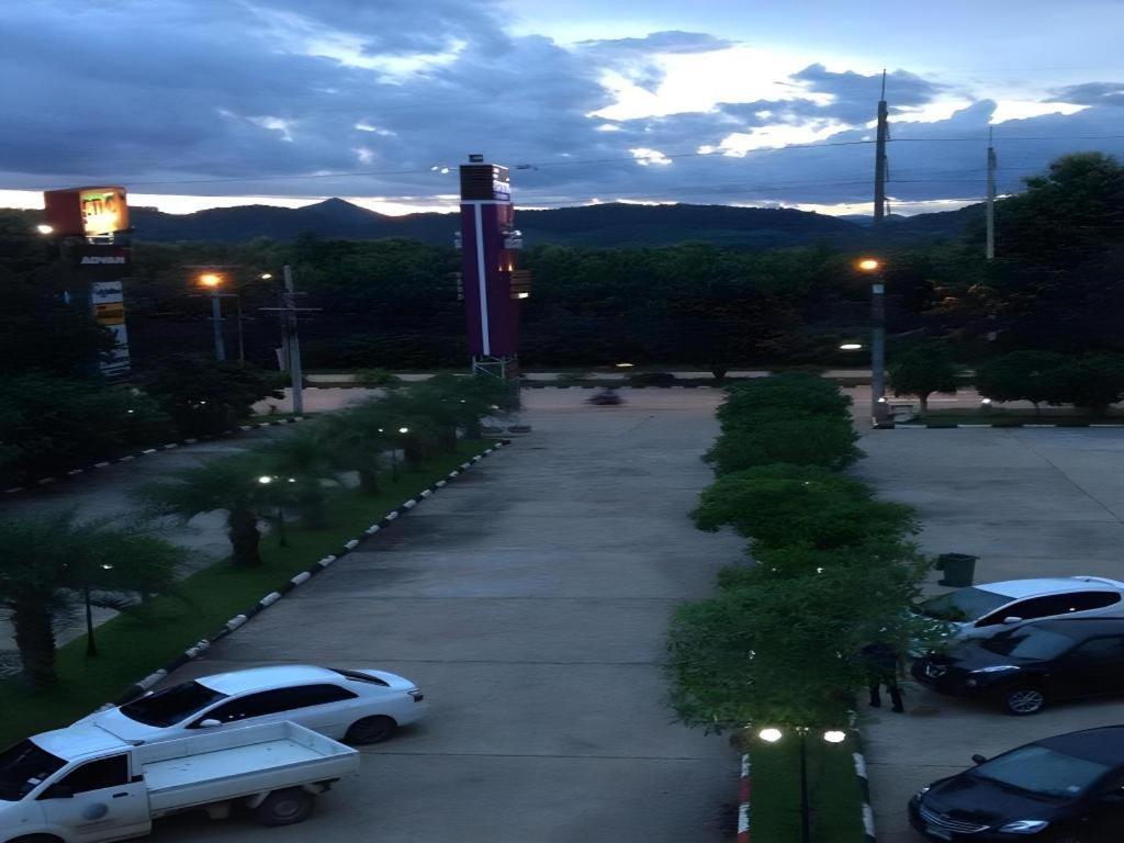 Sirimathani Hotel Loei Εξωτερικό φωτογραφία